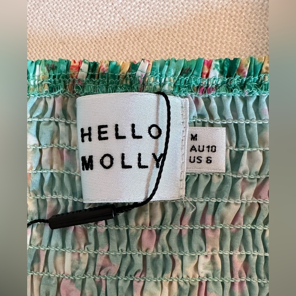 🩷 HELLO MOLLY IDENTIFY ME ROMPER 🩷 - Picture 4 of 5